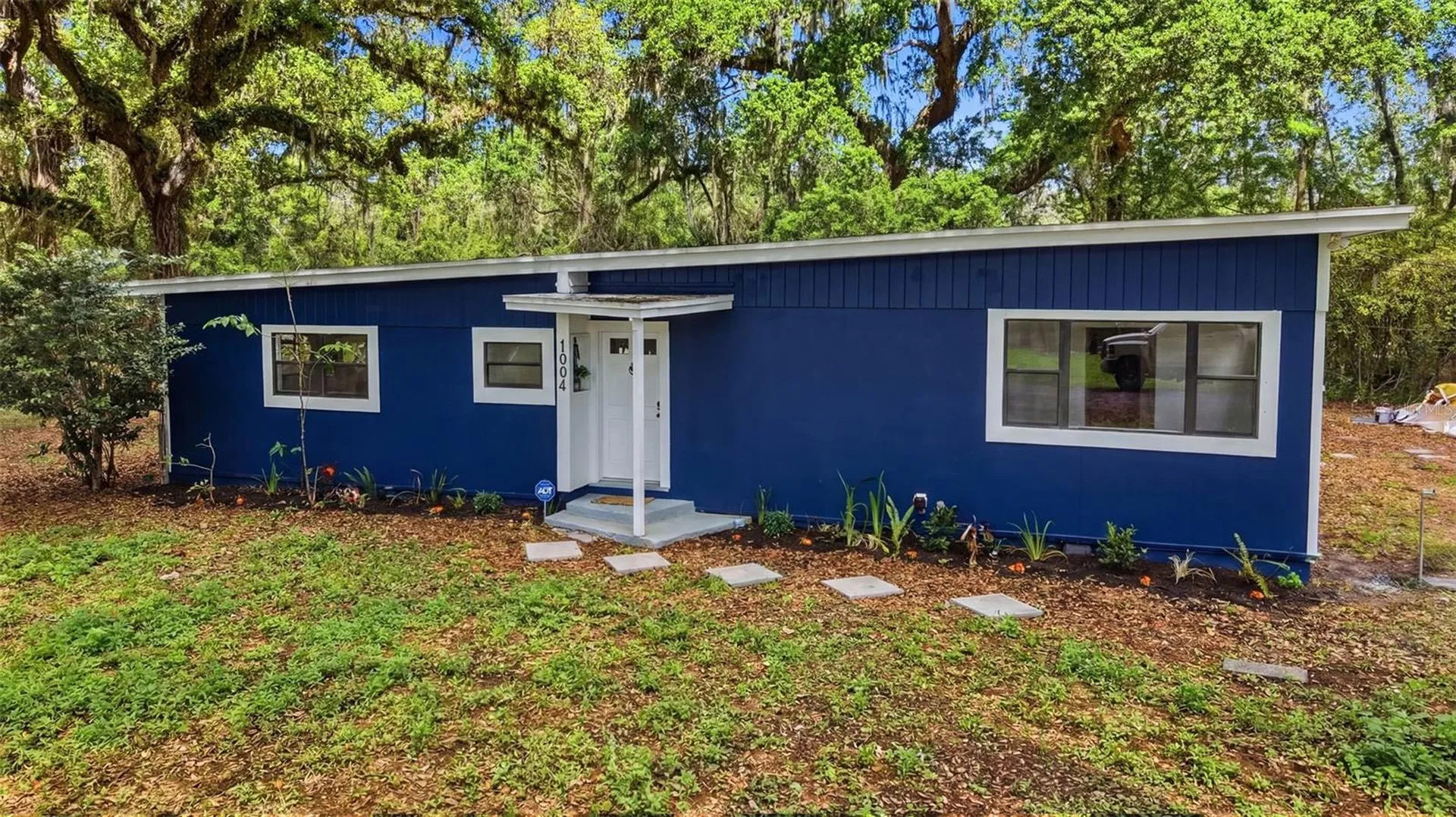 1004 Oakland Heights Avenue Plant City FL 33563