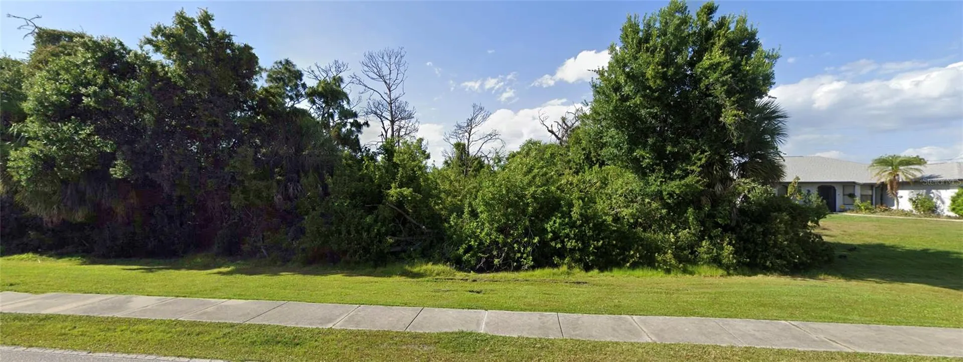 9894 Gulfstream Boulevard Englewood FL 34224