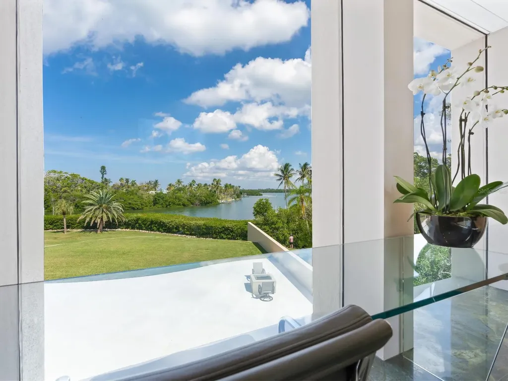 6610 Gulf Of Mexico Drive Longboat Key FL 34228