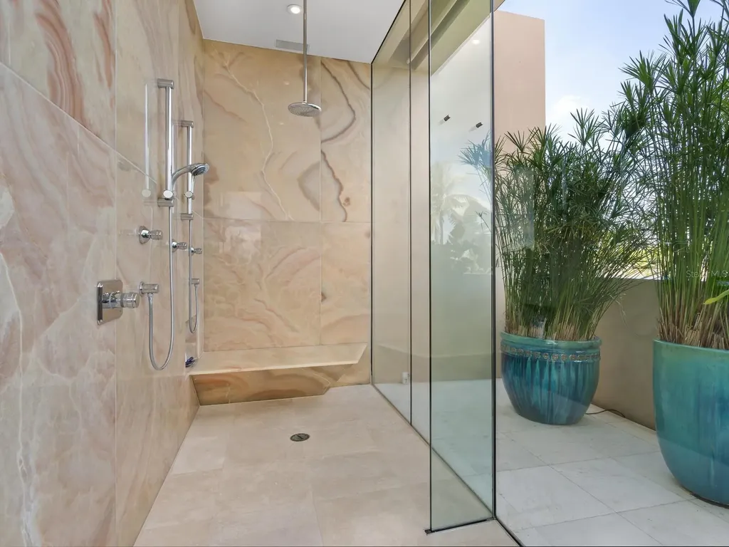 6610 Gulf Of Mexico Drive Longboat Key FL 34228
