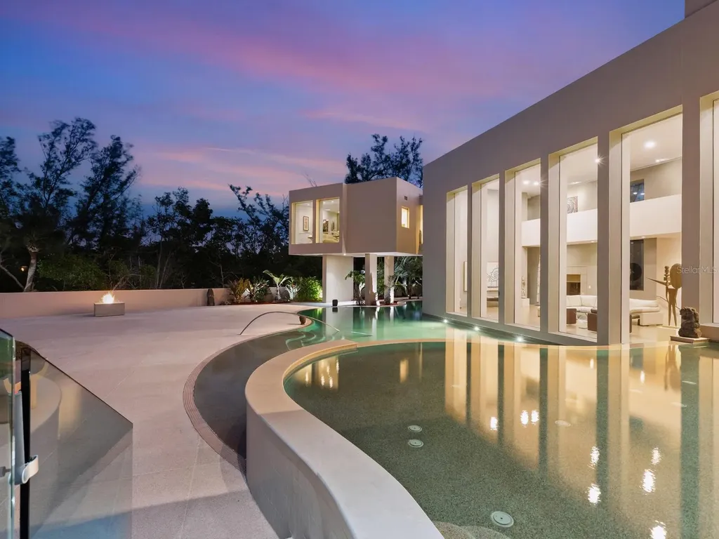 6610 Gulf Of Mexico Drive Longboat Key FL 34228