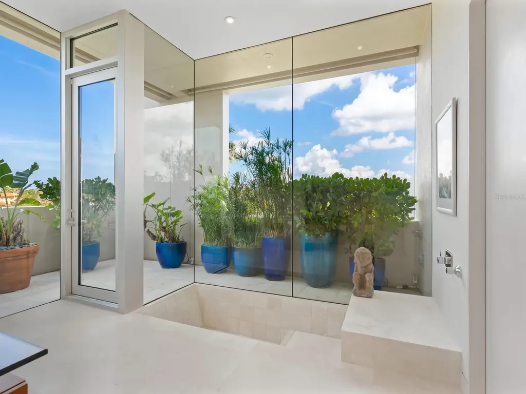 6610 Gulf Of Mexico Drive Longboat Key FL 34228