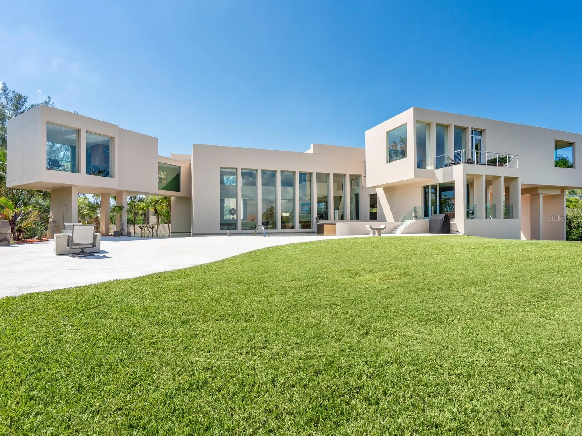 6610 Gulf Of Mexico Drive Longboat Key FL 34228