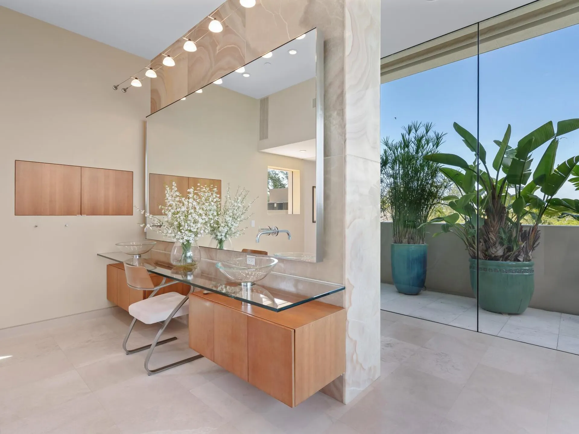6610 Gulf Of Mexico Drive Longboat Key FL 34228