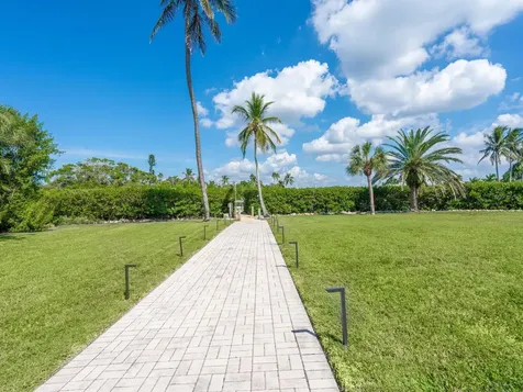 6610 Gulf Of Mexico Drive Longboat Key FL 34228