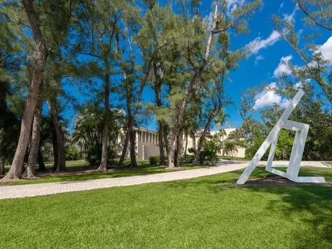 6610 Gulf Of Mexico Drive Longboat Key FL 34228