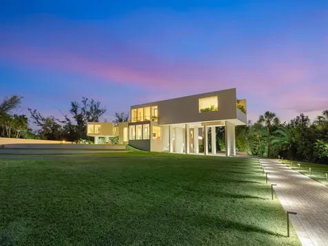 6610 Gulf Of Mexico Drive Longboat Key FL 34228