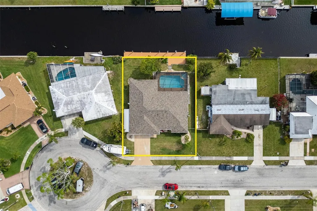 1719 W Bluewater Terrace North Fort Myers FL 33903