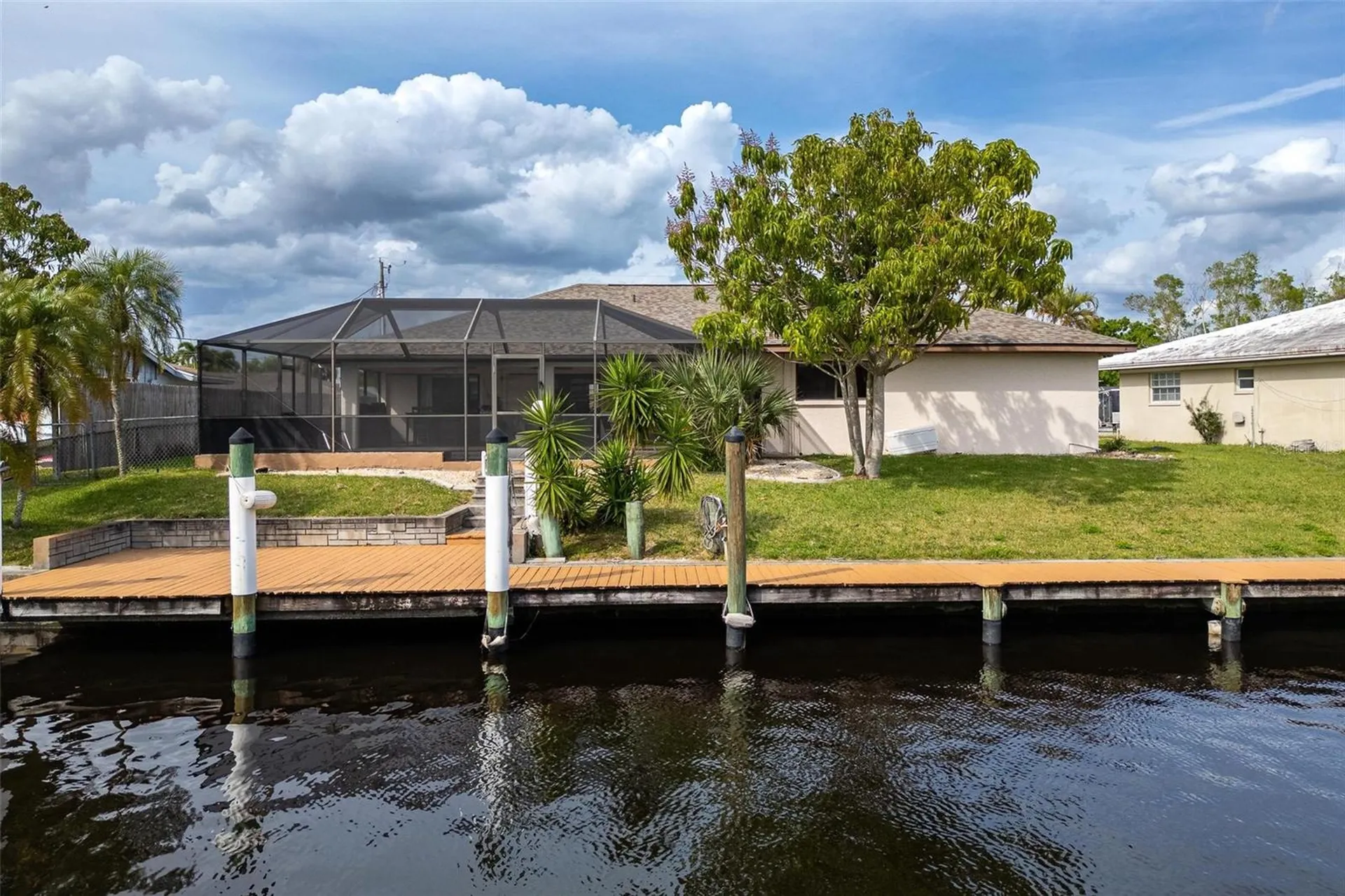 1719 W Bluewater Terrace North Fort Myers FL 33903