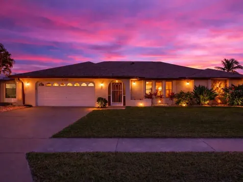 1719 W Bluewater Terrace North Fort Myers FL 33903