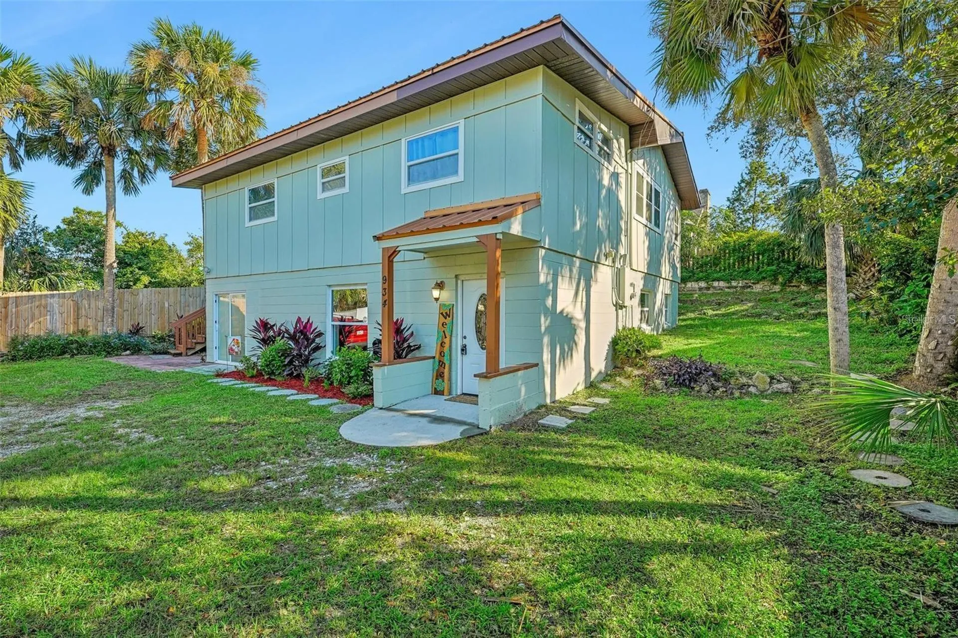 934 N Halifax Avenue Daytona Beach FL 32118