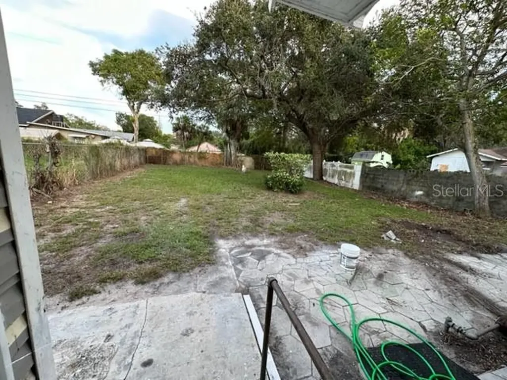 2020 13th Street S St Petersburg FL 33705