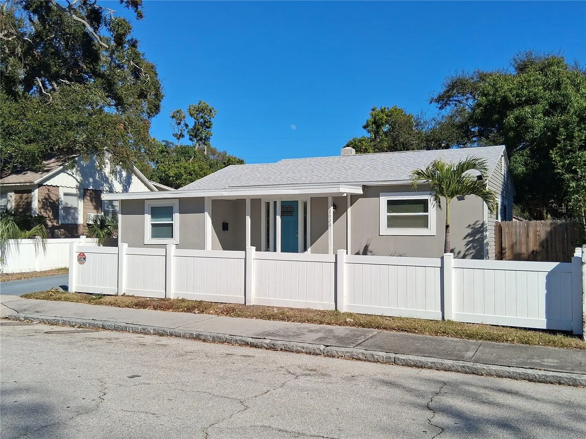 2020 13th Street S St Petersburg FL 33705
