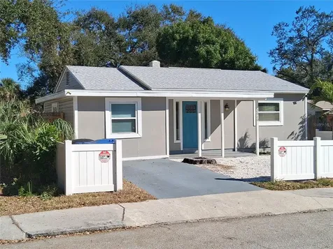 2020 13th Street S St Petersburg FL 33705