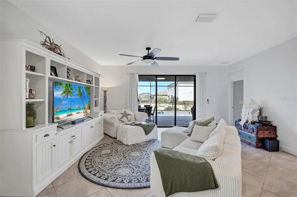 15531 Islandwalk Avenue Lakewood Ranch FL 34211