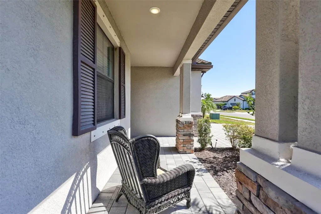 15531 Islandwalk Avenue Lakewood Ranch FL 34211