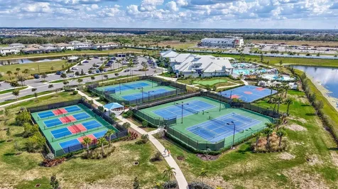 15531 Islandwalk Avenue Lakewood Ranch FL 34211