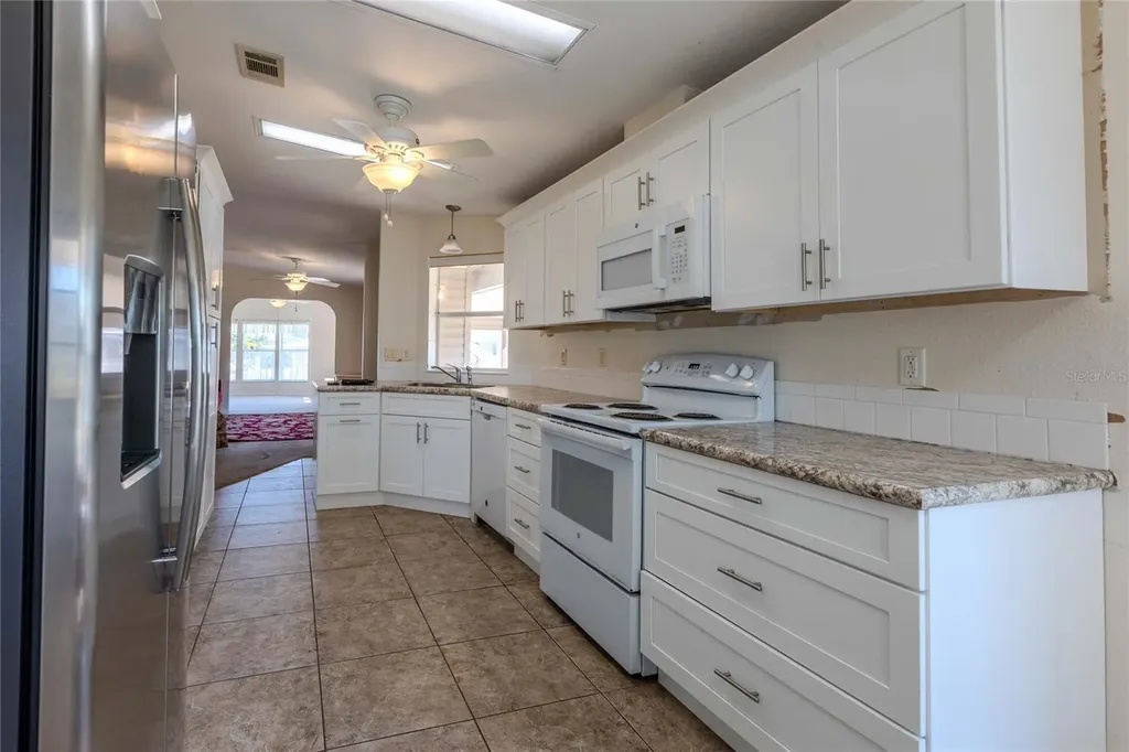 2100 Kings Highway Lane Port Charlotte FL 33980
