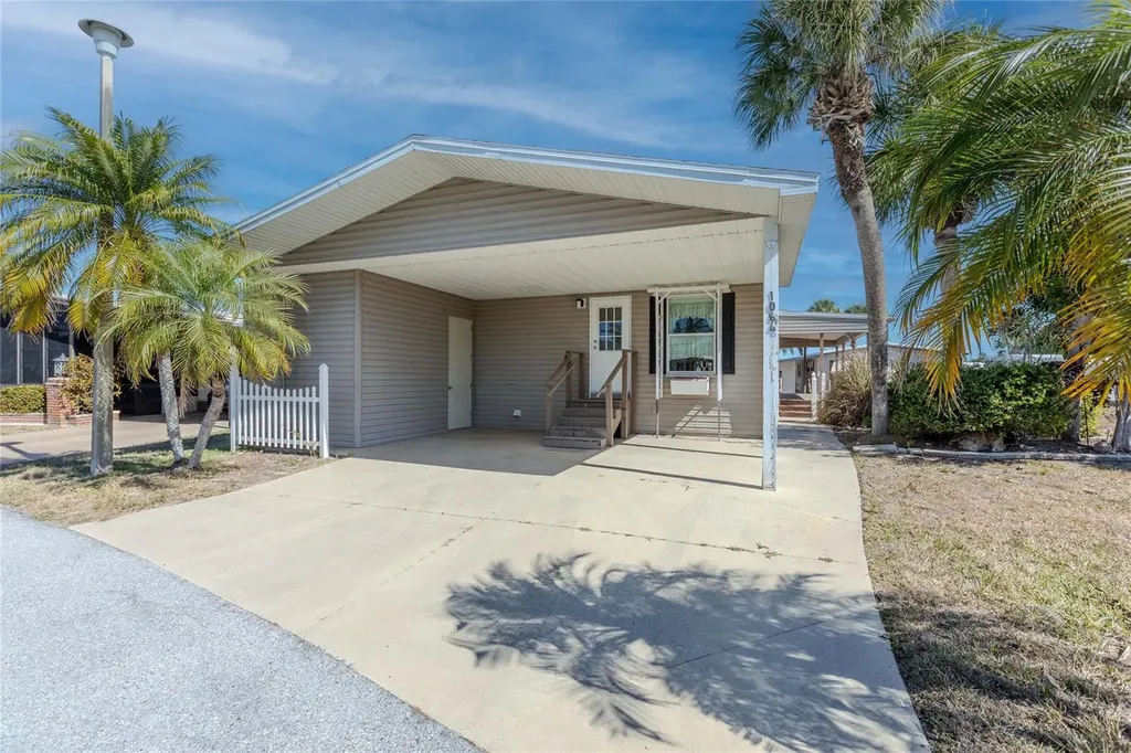 2100 Kings Highway Lane Port Charlotte FL 33980