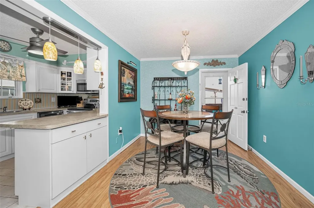 3958 37th Street S St Petersburg FL 33711