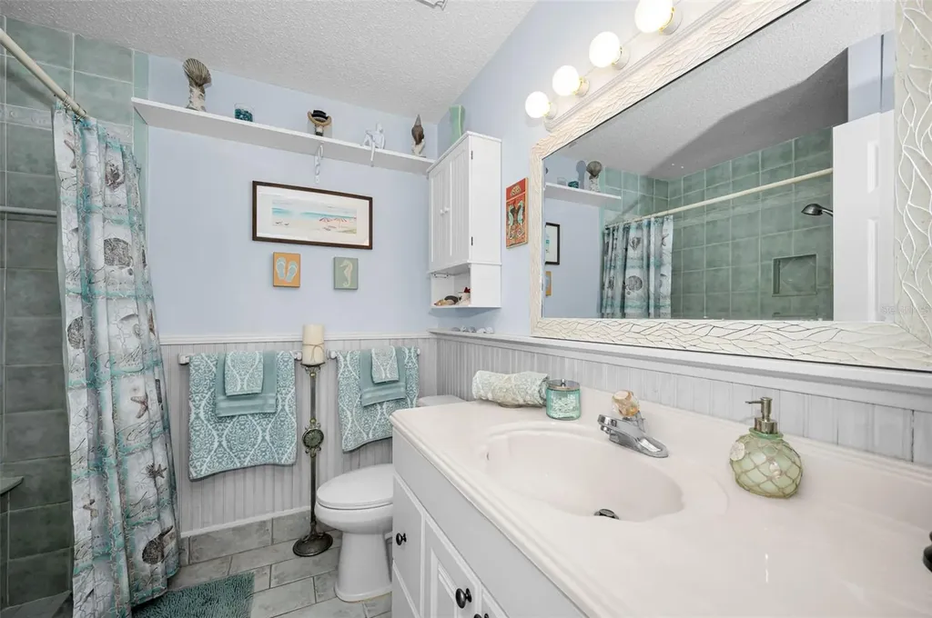 3958 37th Street S St Petersburg FL 33711