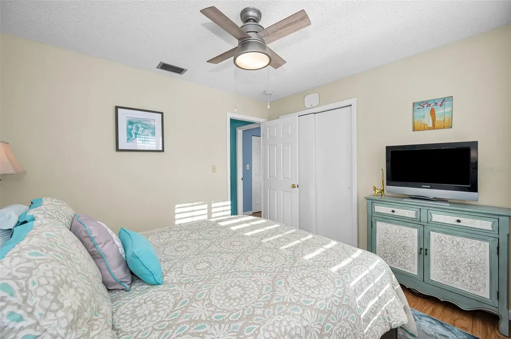 3958 37th Street S St Petersburg FL 33711
