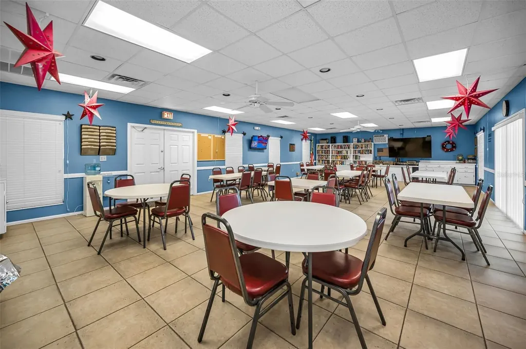 3958 37th Street S St Petersburg FL 33711