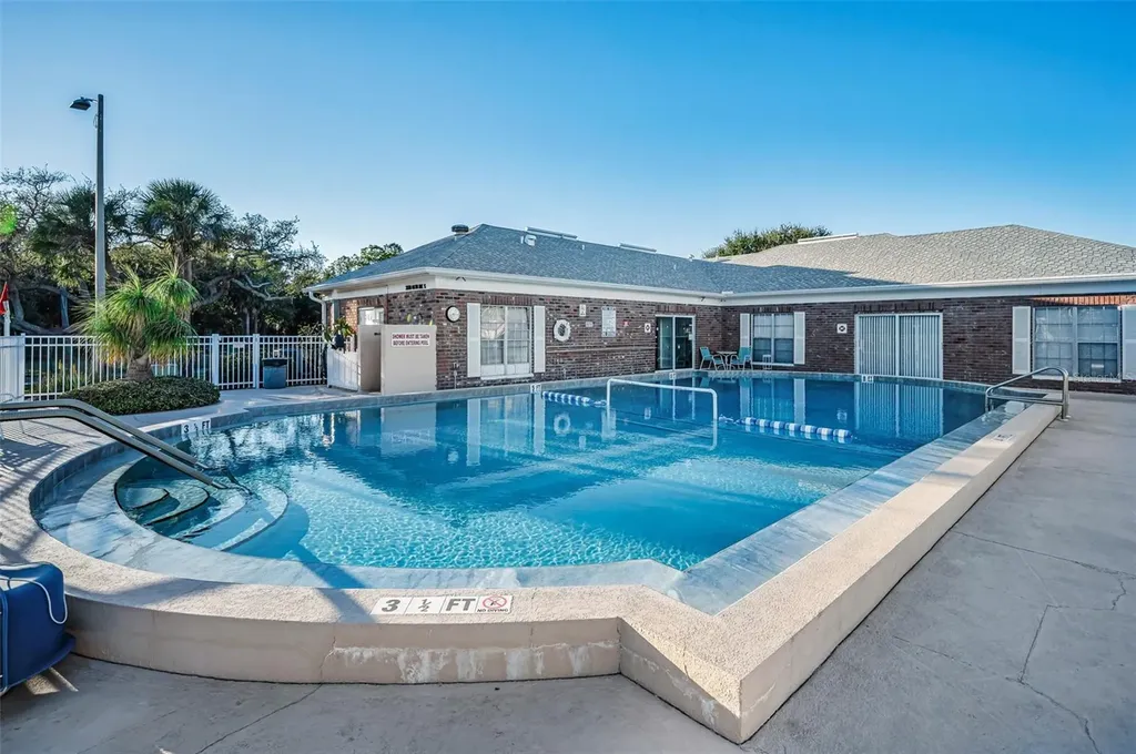 3958 37th Street S St Petersburg FL 33711