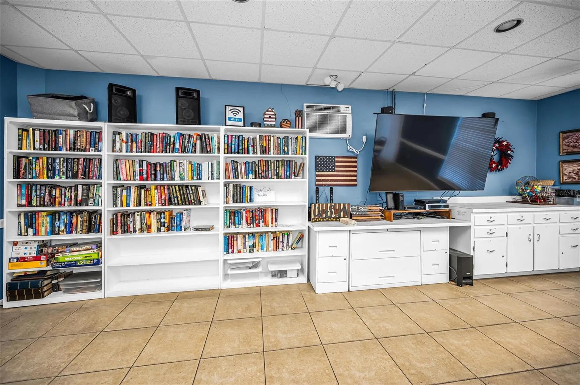 3958 37th Street S St Petersburg FL 33711