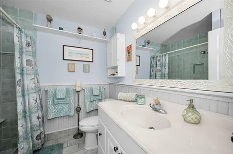 3958 37th Street S St Petersburg FL 33711