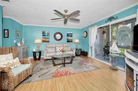 3958 37th Street S St Petersburg FL 33711