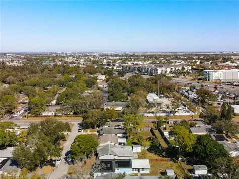 8341 43rd Way N Pinellas Park FL 33781
