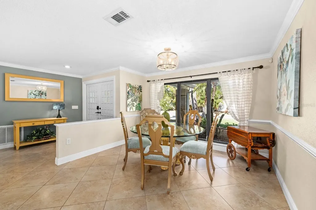 1812 Pine Hill Drive Safety Harbor FL 34695