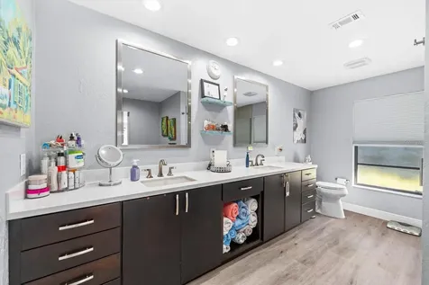 1812 Pine Hill Drive Safety Harbor FL 34695