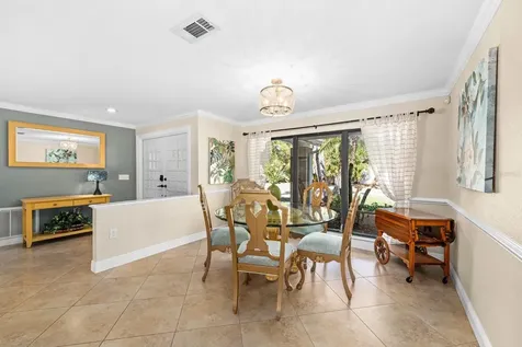 1812 Pine Hill Drive Safety Harbor FL 34695
