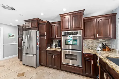 1812 Pine Hill Drive Safety Harbor FL 34695