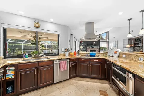 1812 Pine Hill Drive Safety Harbor FL 34695