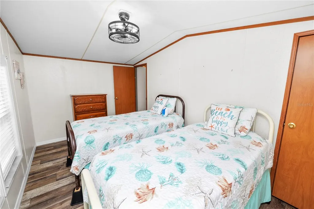 5121 Shore Line Drive Polk City FL 33868