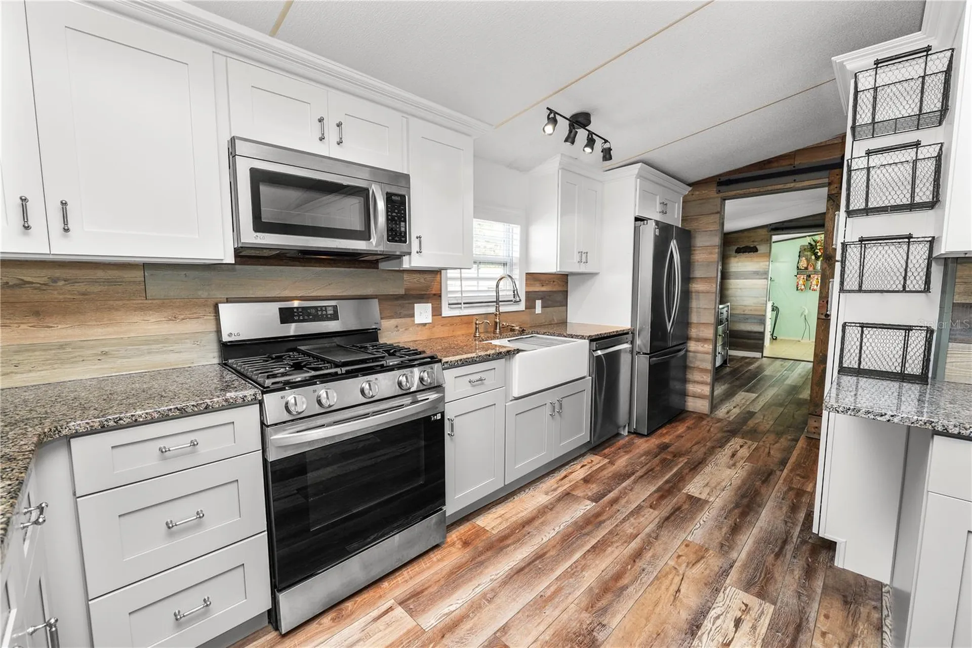 5121 Shore Line Drive Polk City FL 33868