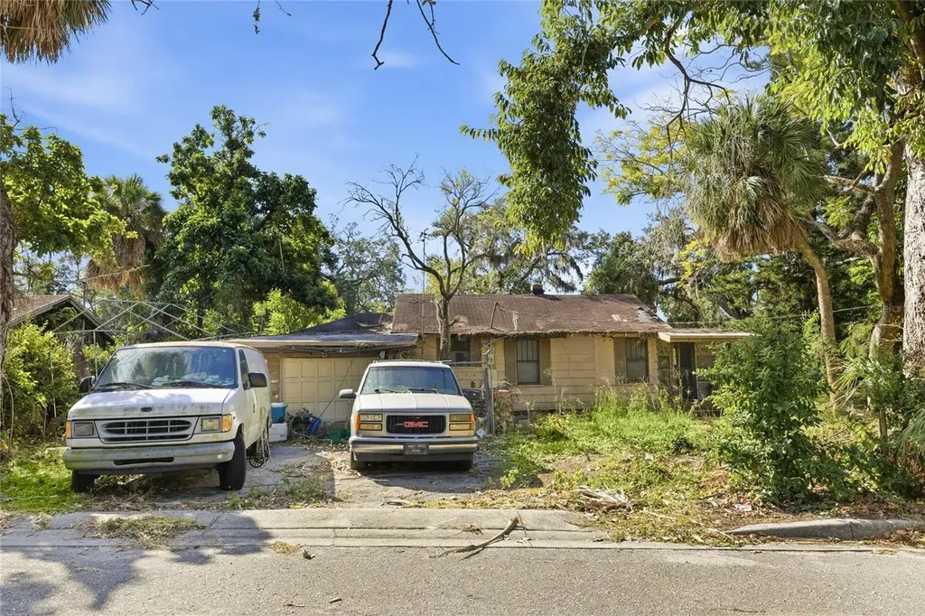 2336 Cocoanut Avenue Sarasota FL 34234