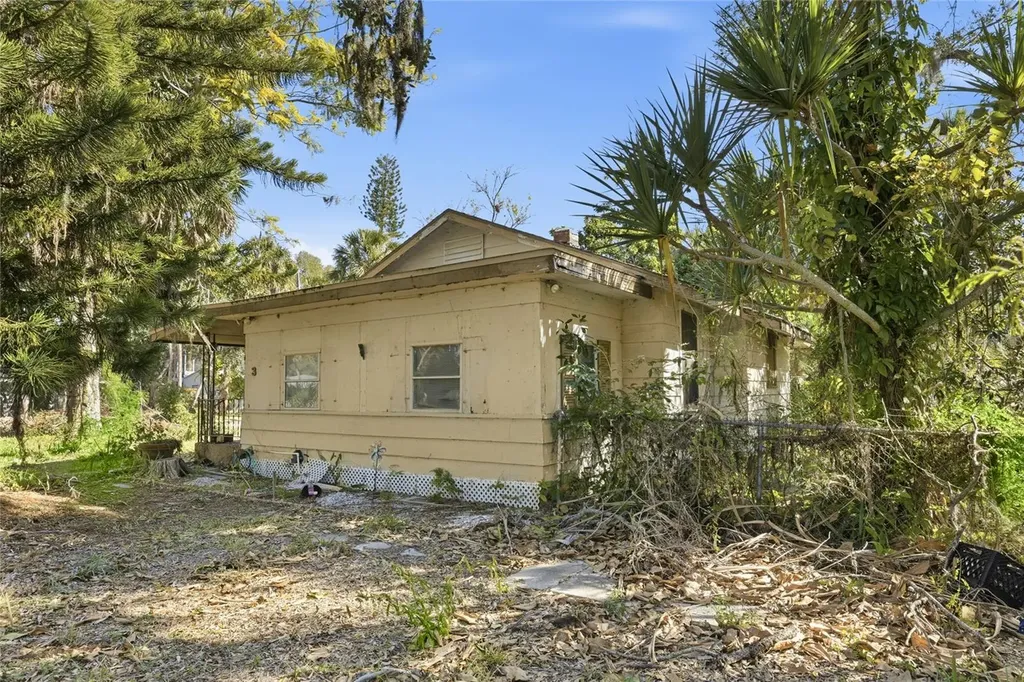 2336 Cocoanut Avenue Sarasota FL 34234