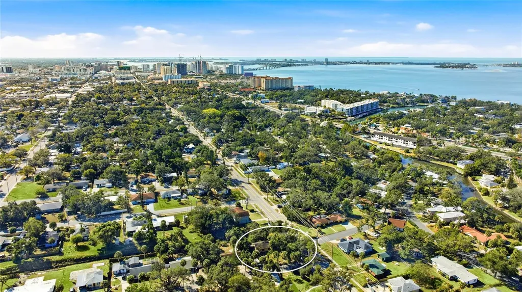 2336 Cocoanut Avenue Sarasota FL 34234