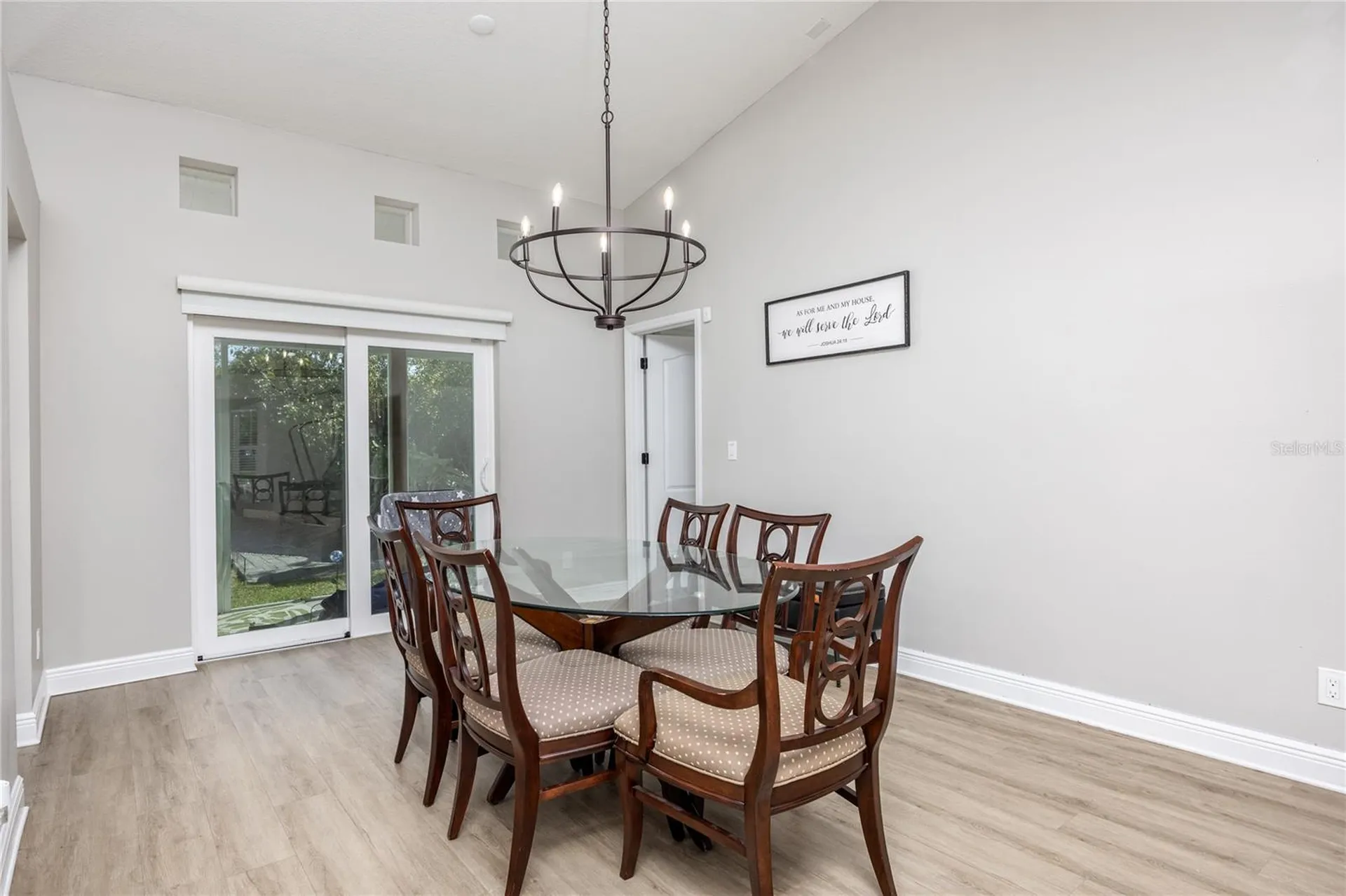 9693 58th Street N Pinellas Park FL 33782