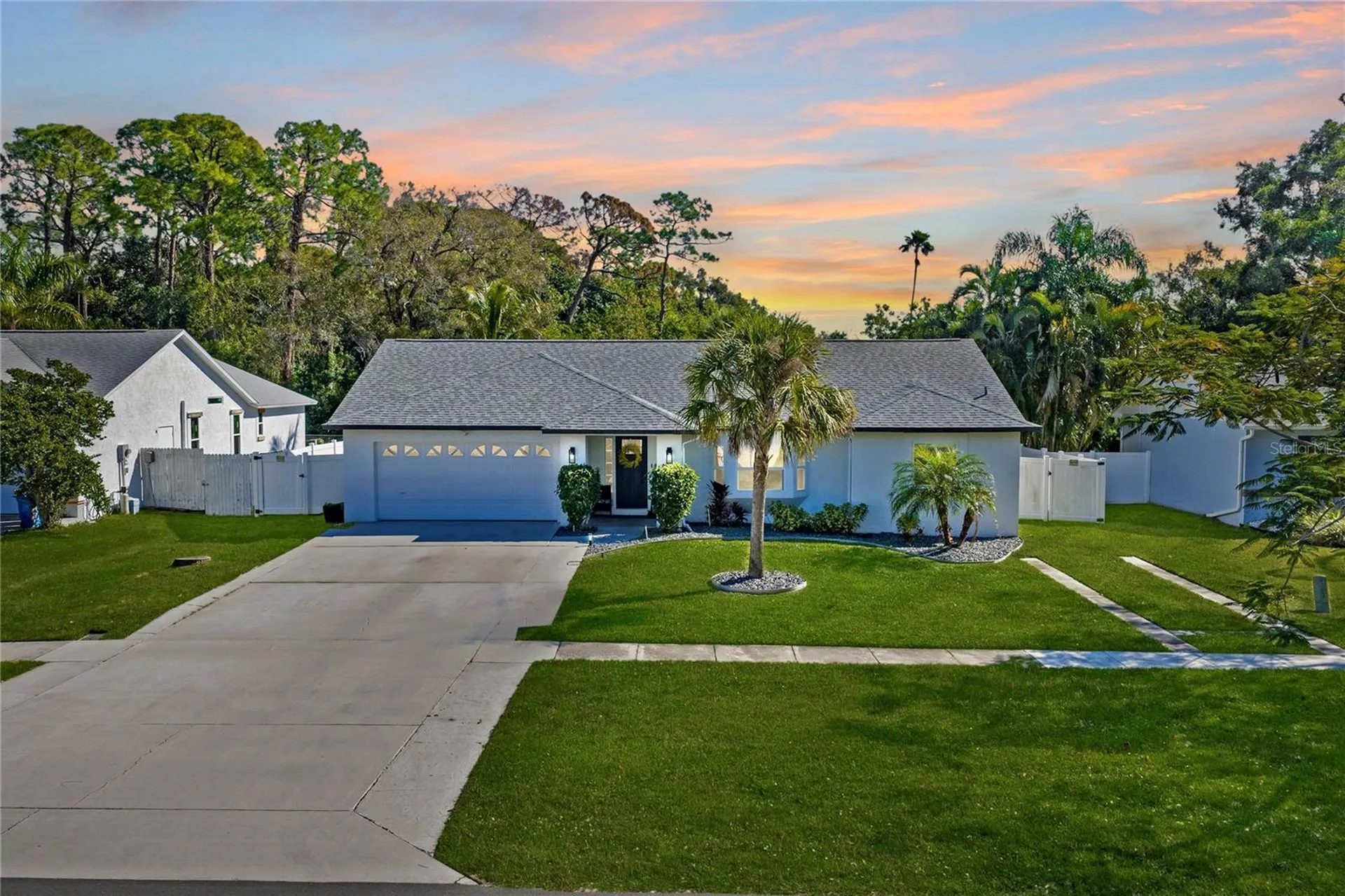 9693 58th Street N Pinellas Park FL 33782