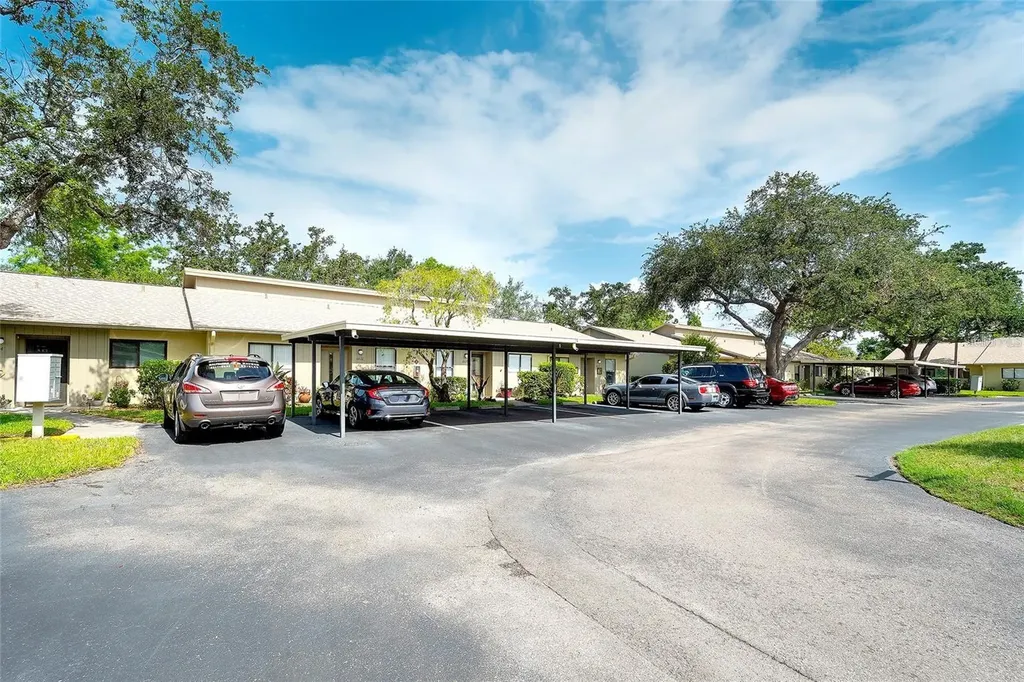6024 28th Street W Bradenton FL 34207