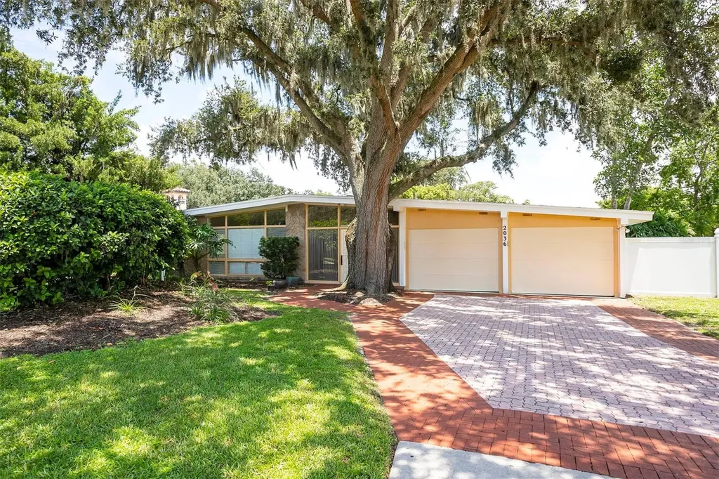 2036 Via Tuscany Winter Park FL 32789