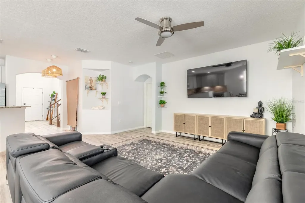 1215 Cap Diville Avenue Port Orange FL 32129
