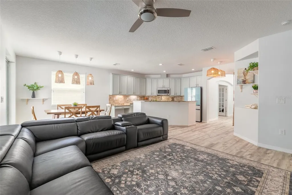 1215 Cap Diville Avenue Port Orange FL 32129