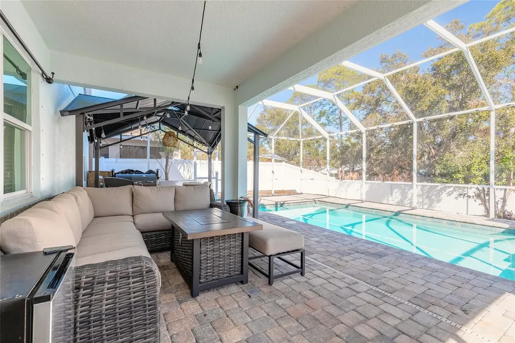 1215 Cap Diville Avenue Port Orange FL 32129