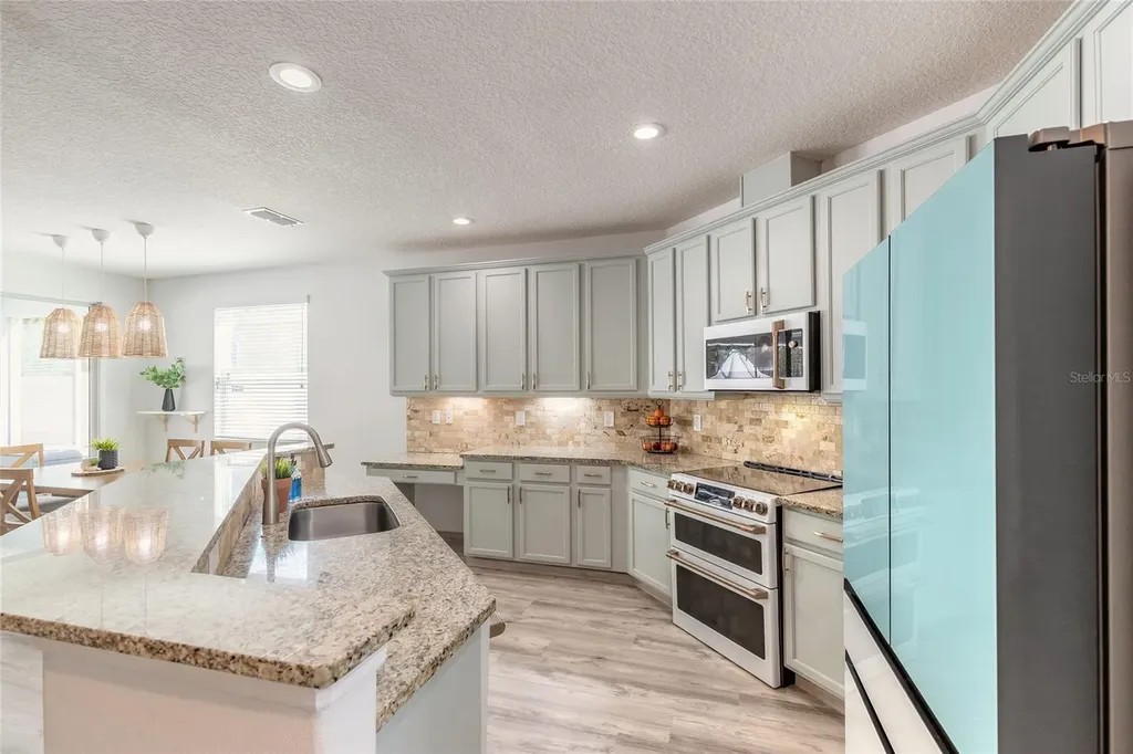 1215 Cap Diville Avenue Port Orange FL 32129